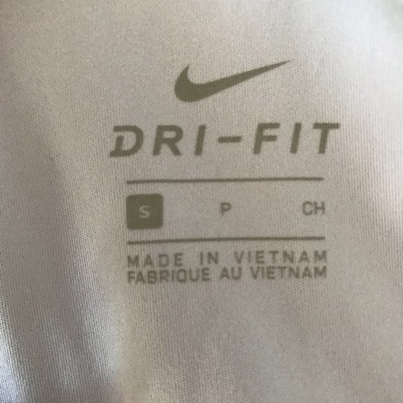 NIKE workout top - Picture 7 of 7